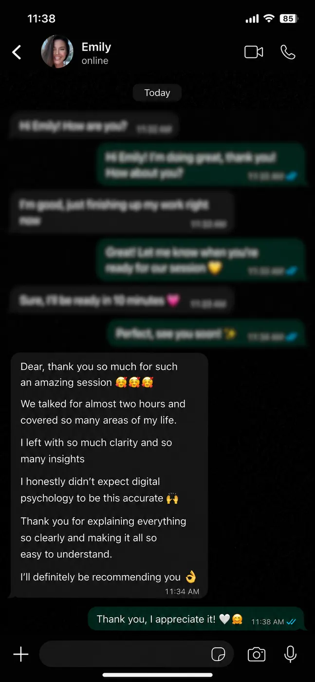 Screenshot of a conversation with review 4
